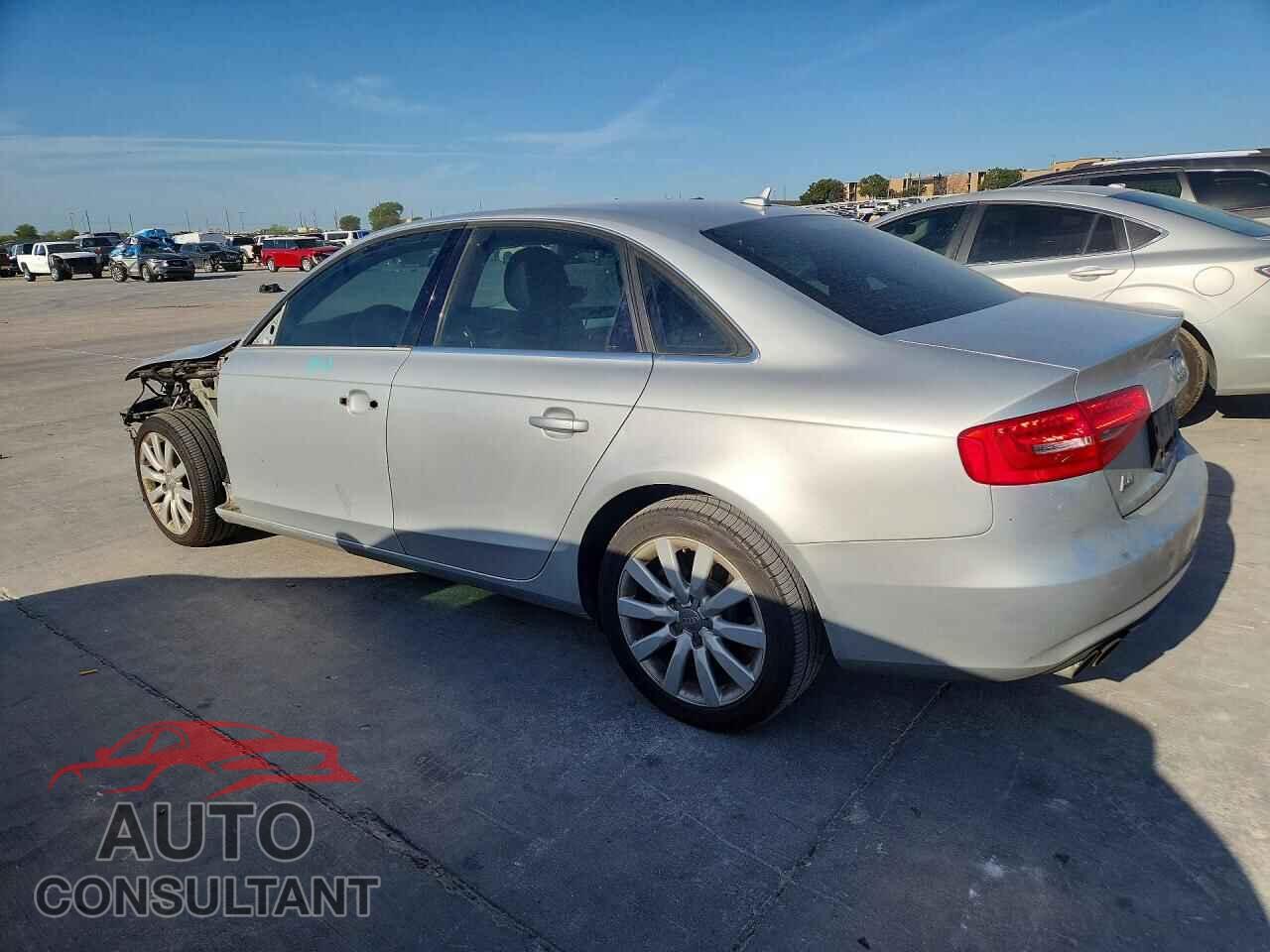 AUDI A4 2013 - WAUAFAFL7DN038857