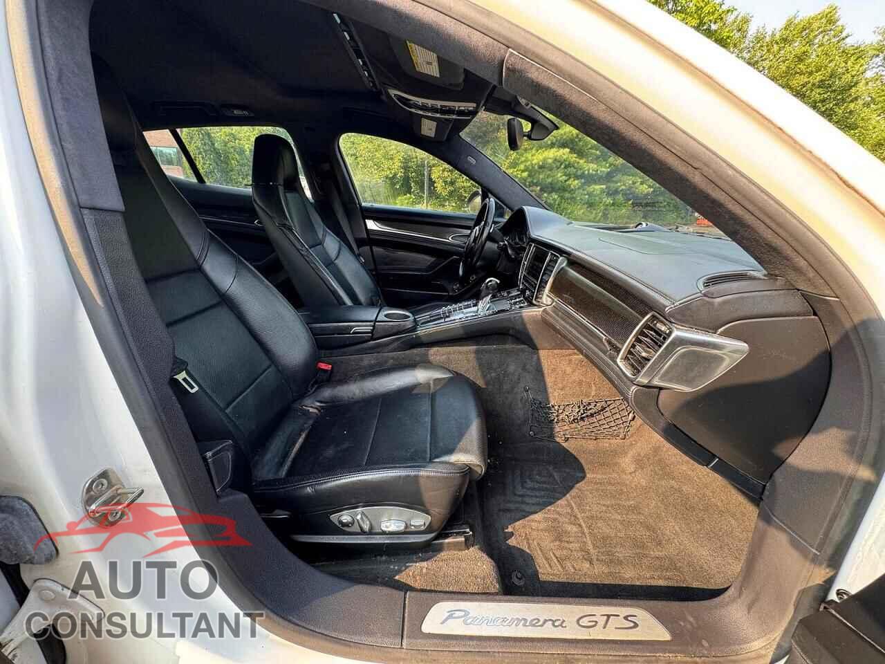 PORSCHE PANAMERA 2013 - WP0AF2A74DL075430