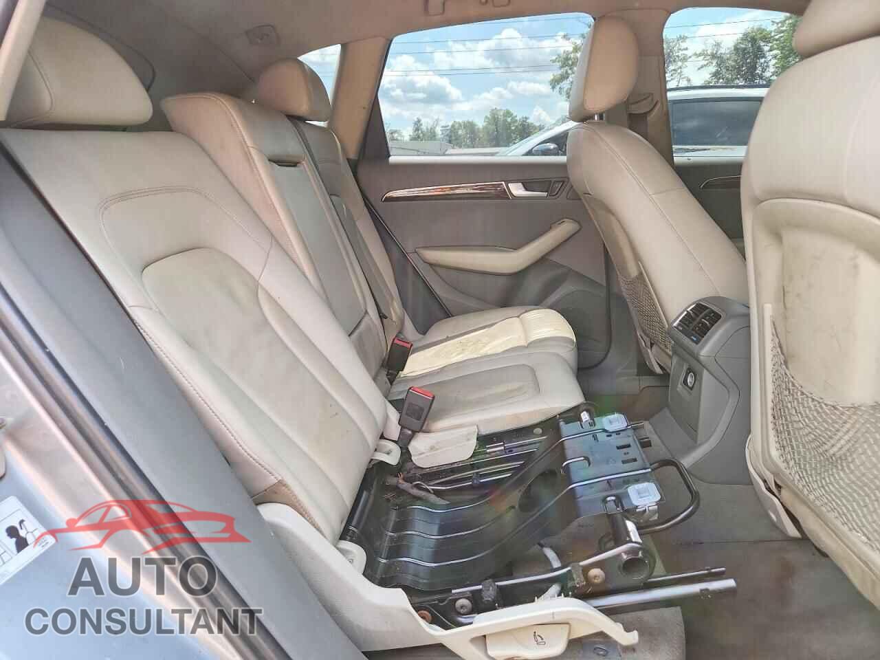 AUDI Q5 2011 - WA1CFAFP4BA097376