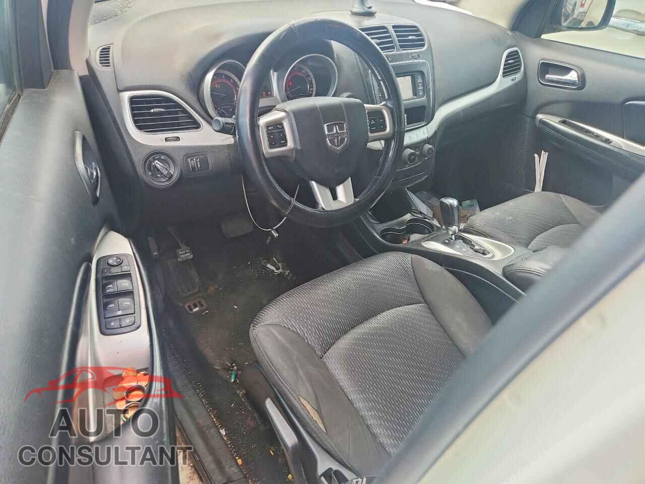 DODGE JOURNEY 2013 - 3C4PDCBBXDT723060