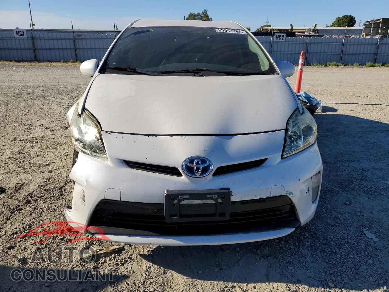 TOYOTA PRIUS 2013 - JTDKN3DU7D5590635