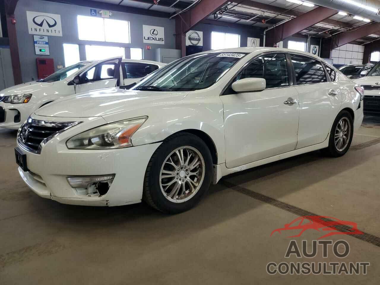NISSAN ALTIMA 2015 - 1N4AL3AP7FN332432