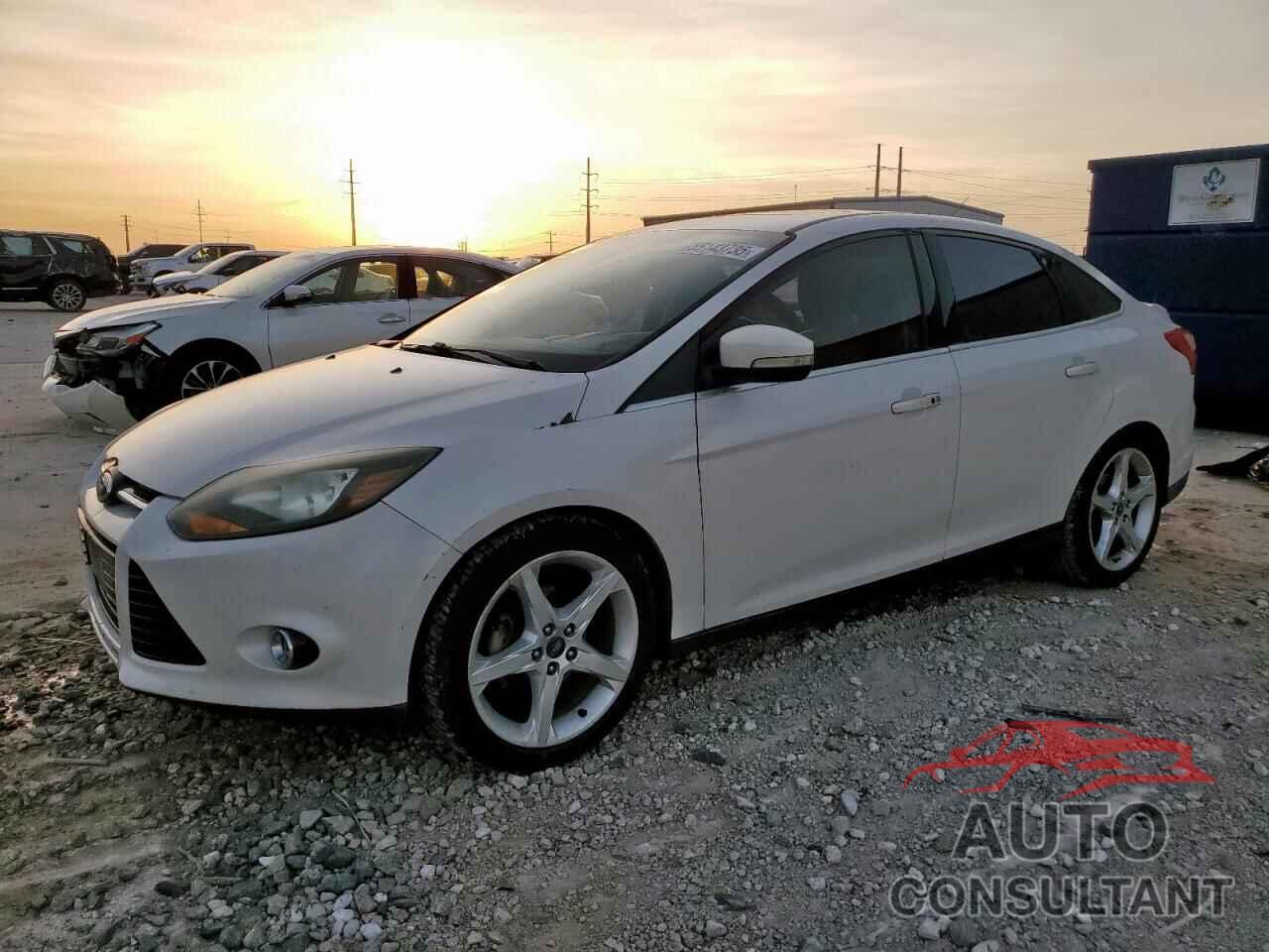 FORD FOCUS 2012 - 1FAHP3J21CL330464