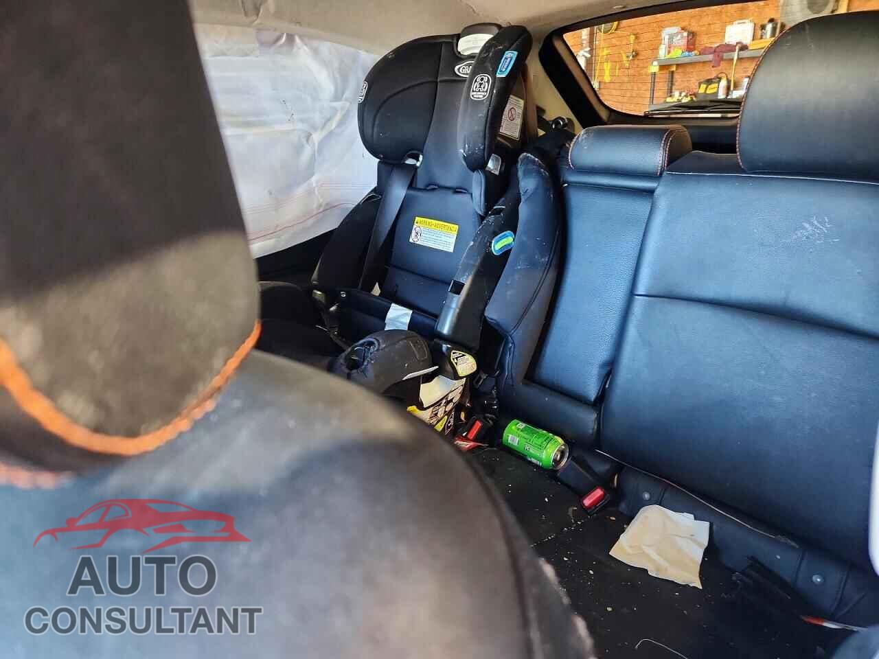 SUBARU CROSSTREK 2017 - JF2GPAKC8HH240077