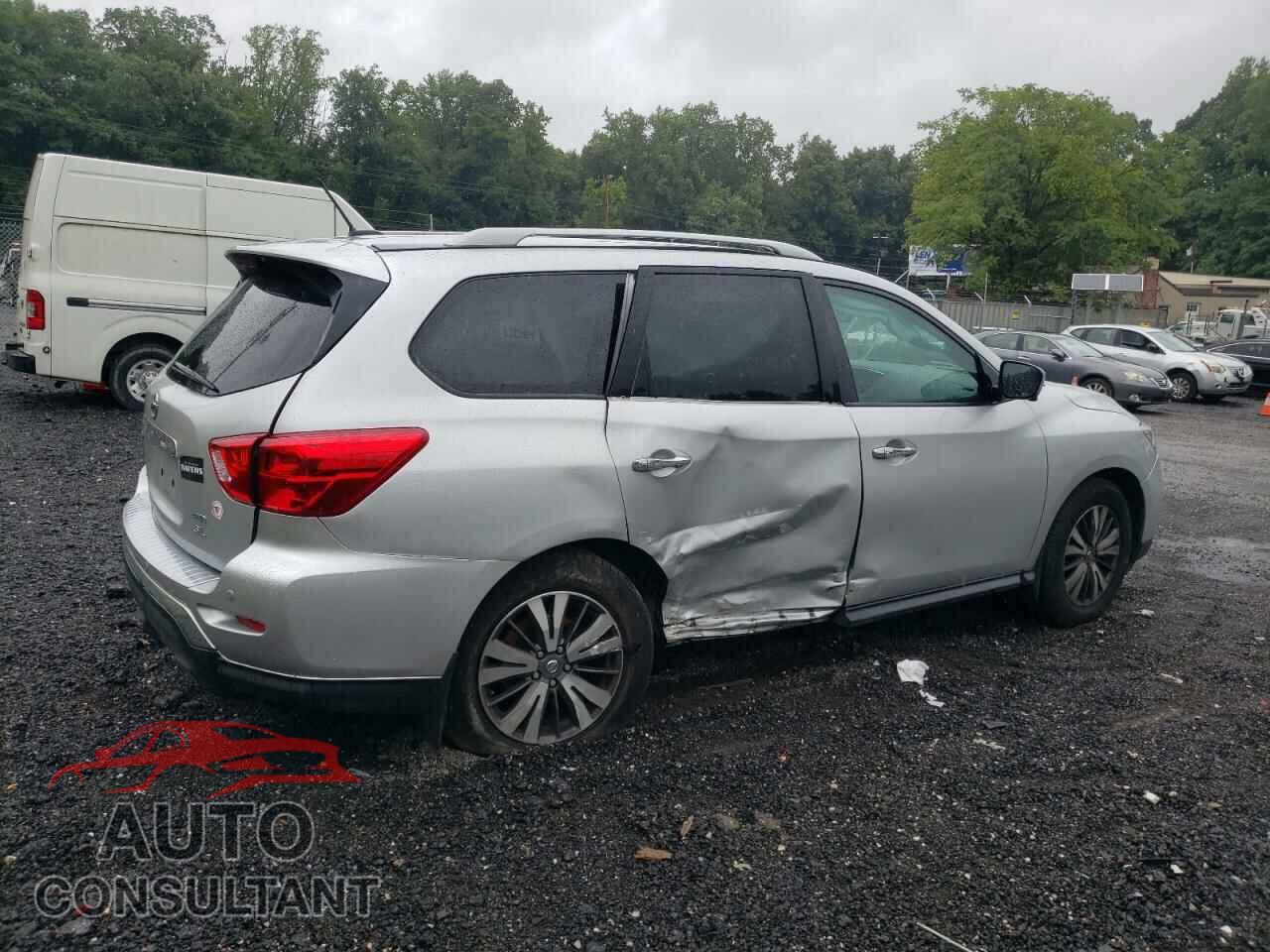 NISSAN PATHFINDER 2017 - 5N1DR2MM2HC656545