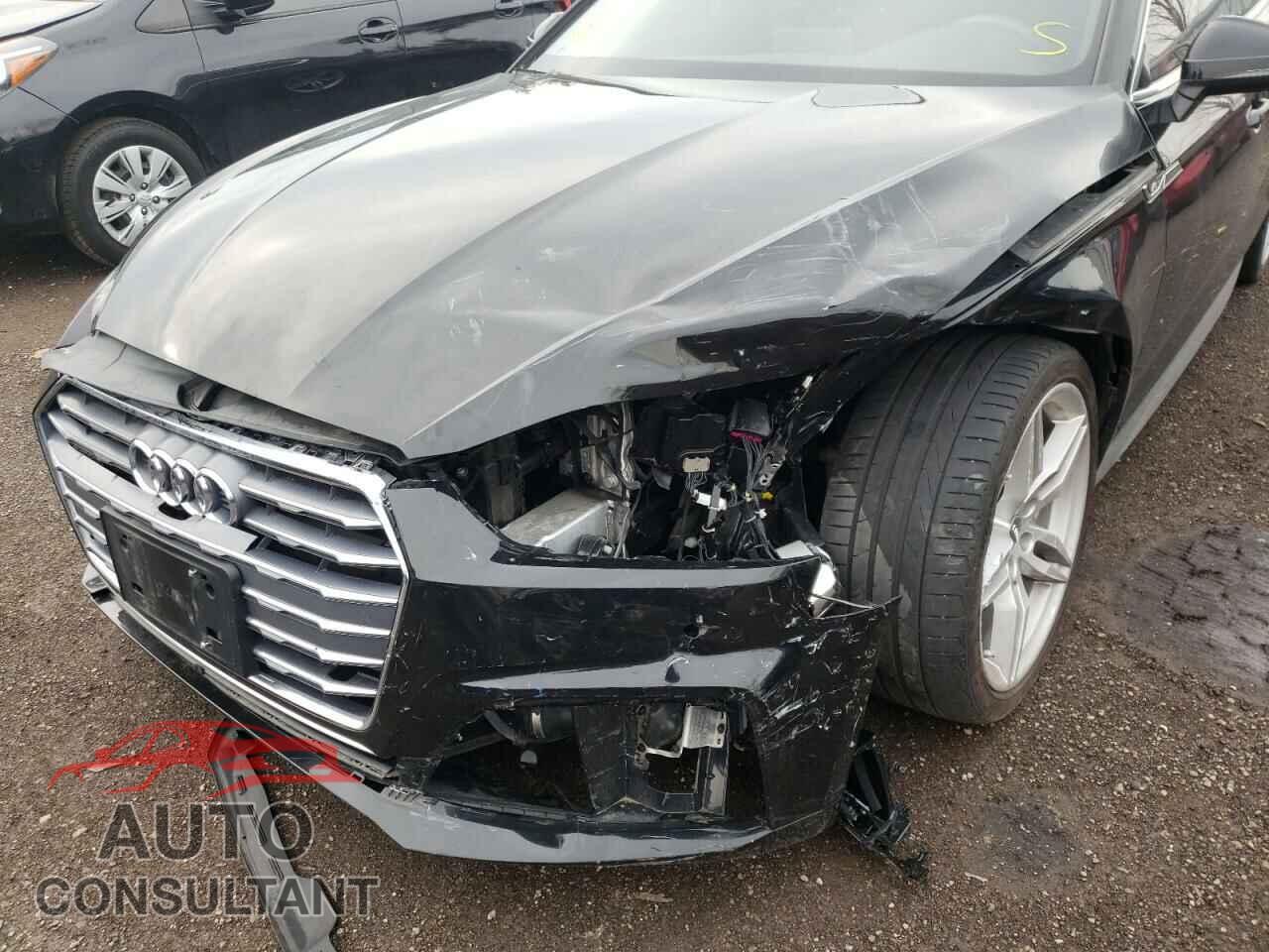AUDI A5 2018 - WAUFNCF51JA091675