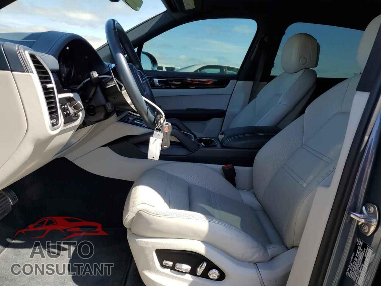 PORSCHE CAYENNE 2019 - WP1AB2AY7KDA62066