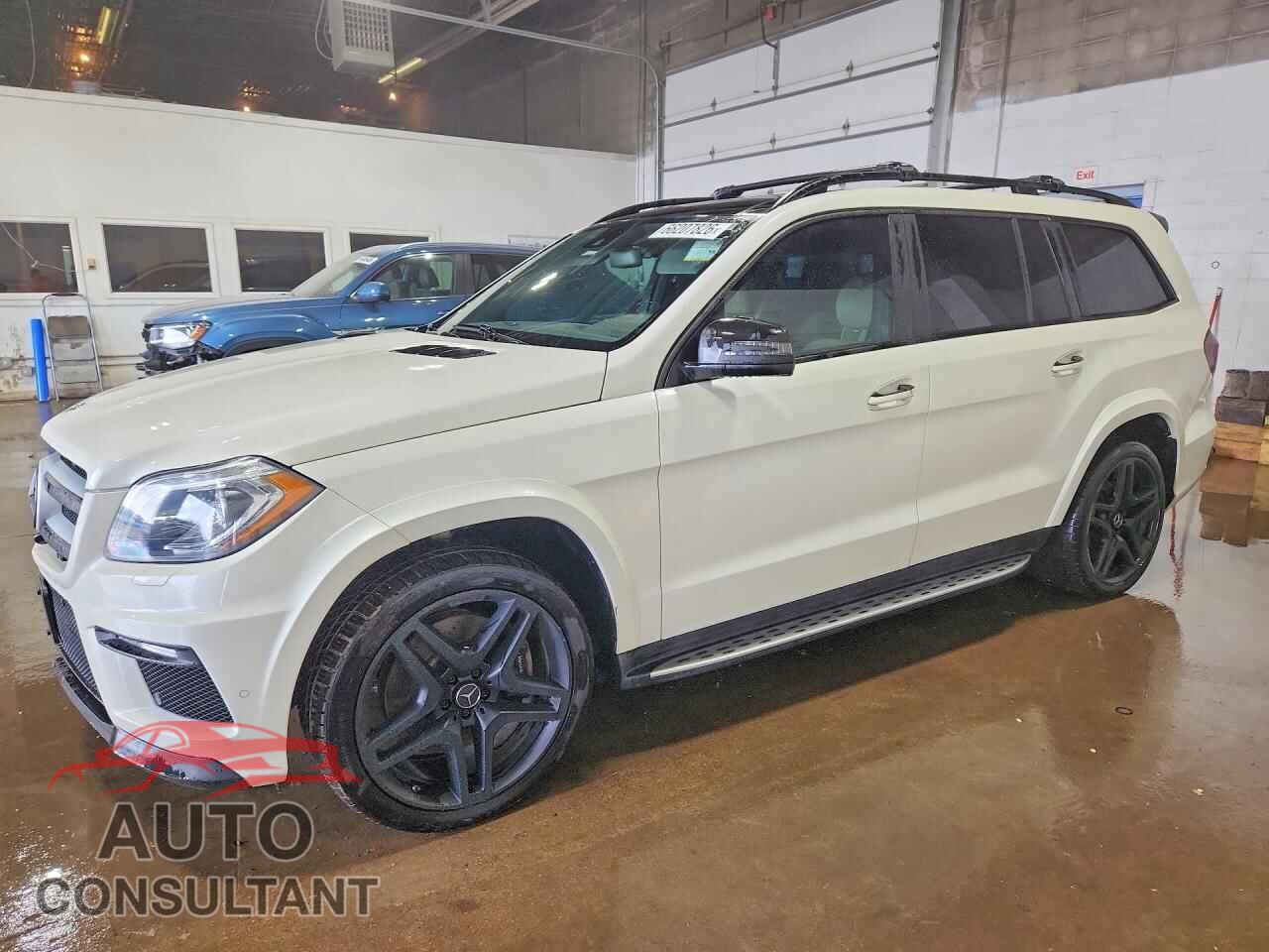 MERCEDES-BENZ GL-CLASS 2014 - 4JGDF7DE7EA377680
