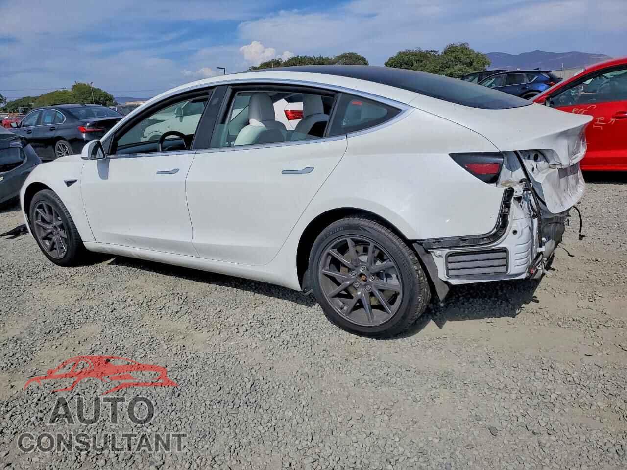 TESLA MODEL 3 2020 - 5YJ3E1EA6LF615227