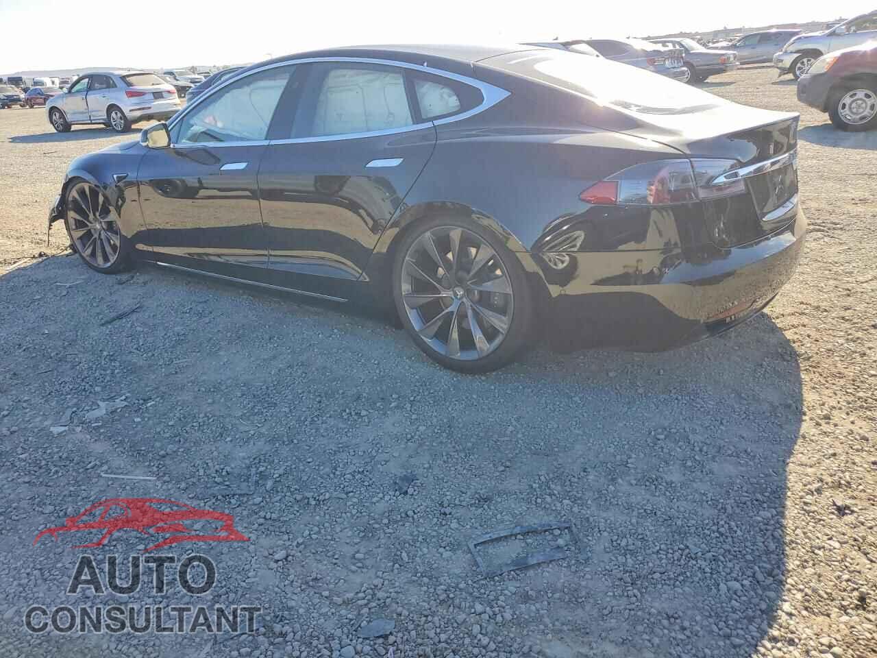 TESLA MODEL S 2021 - 5YJSA1E28MF427228