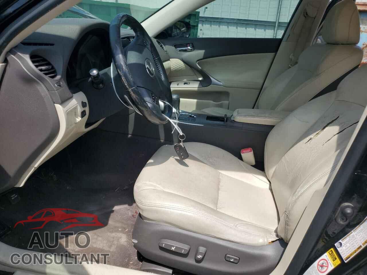 LEXUS IS 2010 - JTHBF5C24A5118962