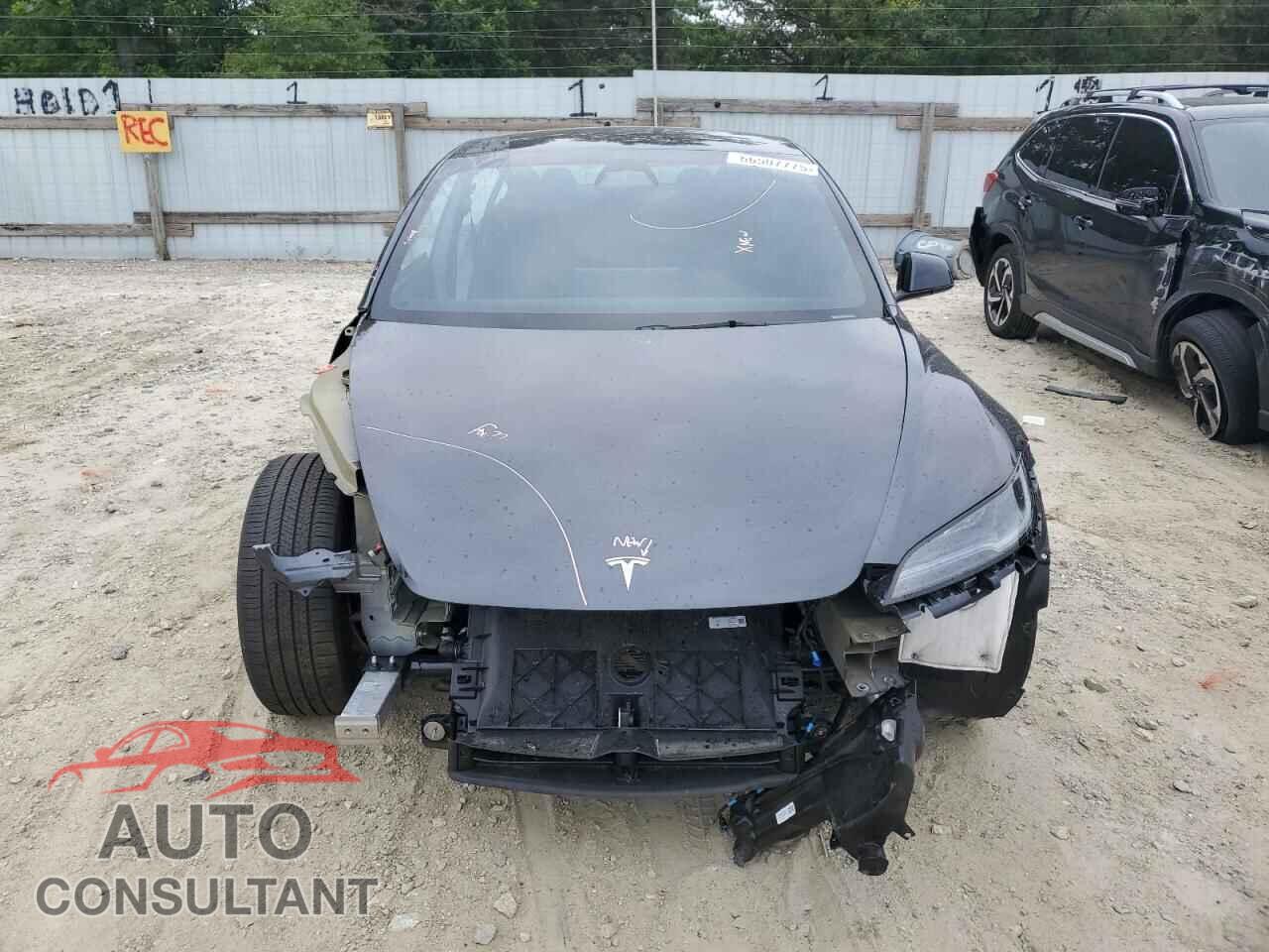 TESLA MODEL 3 2024 - 5YJ3E1EB0RF755601