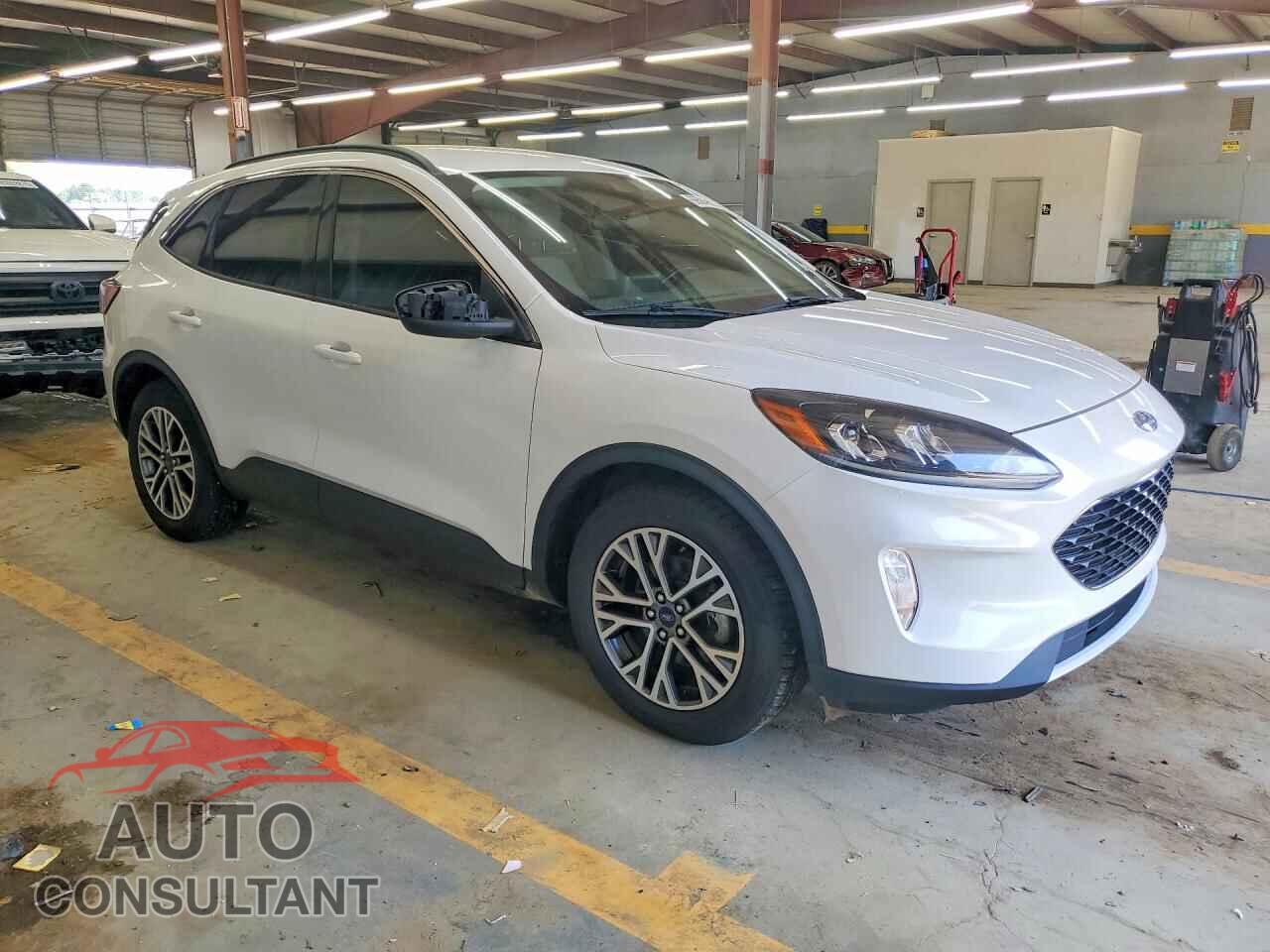 FORD ESCAPE 2020 - 1FMCU0H63LUA45971