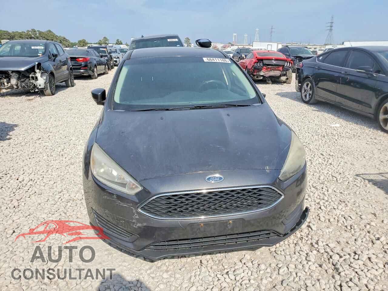 FORD FOCUS 2016 - 1FADP3F25GL372357