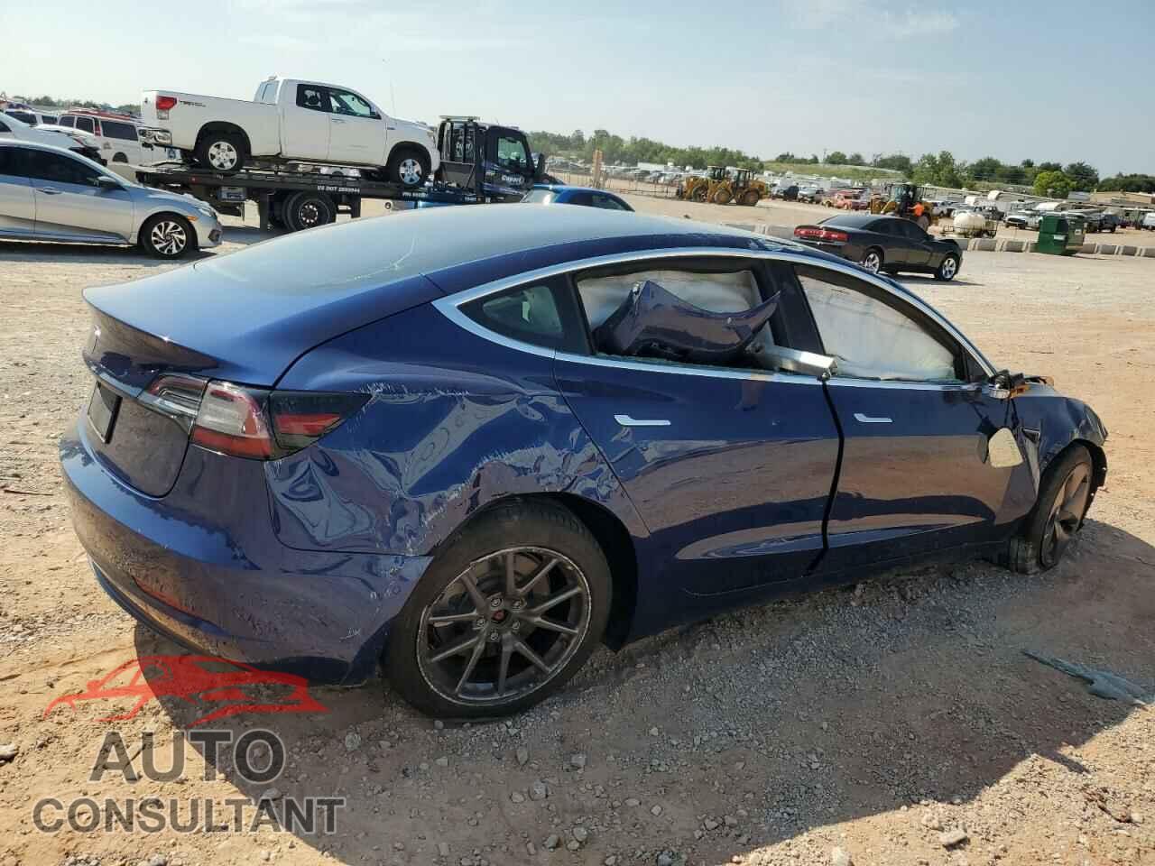 TESLA MODEL 3 2019 - 5YJ3E1EA3KF326143