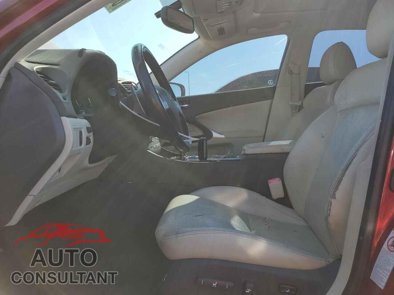 LEXUS IS 2012 - JTHBF5C25C5159586