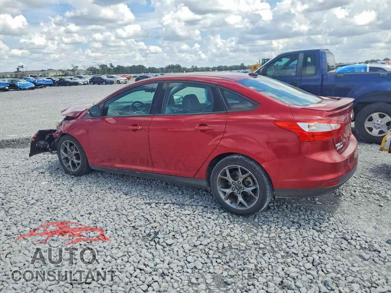FORD FOCUS 2014 - 1FADP3F2XEL221771