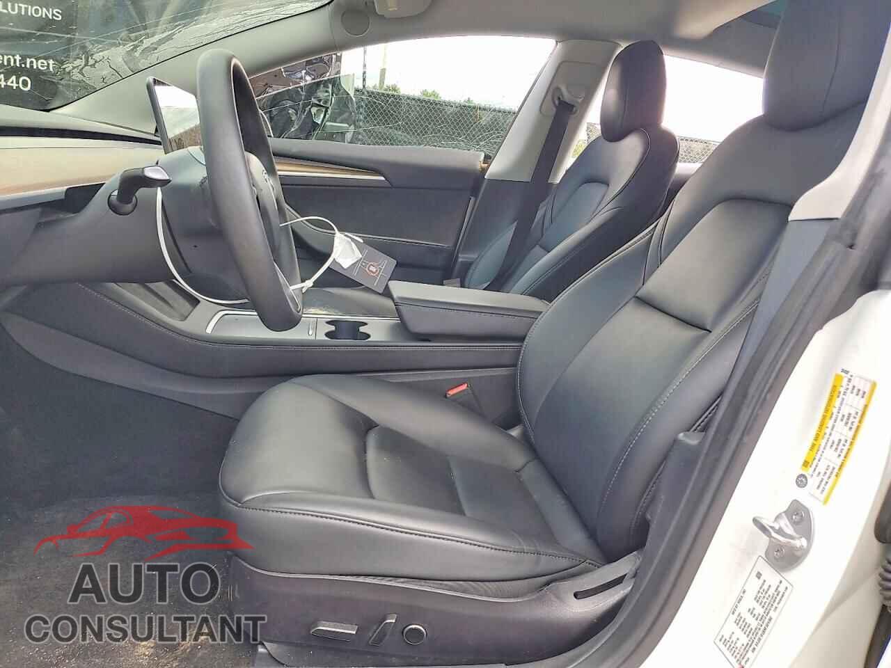 TESLA MODEL 3 2022 - 5YJ3E1EC8NF324362