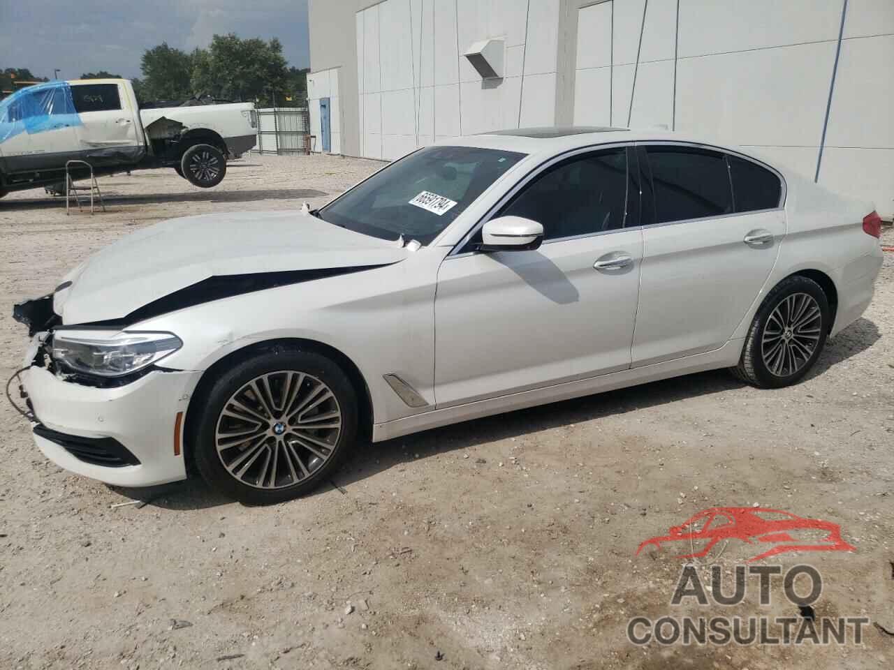 BMW 5 SERIES 2018 - WBAJA5C51JWA38177