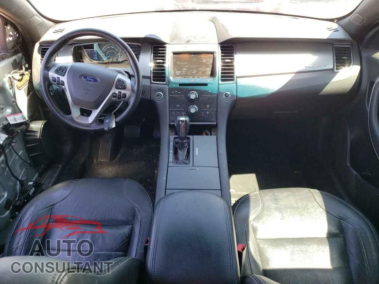 FORD TAURUS 2015 - 1FAHP2E82FG169838