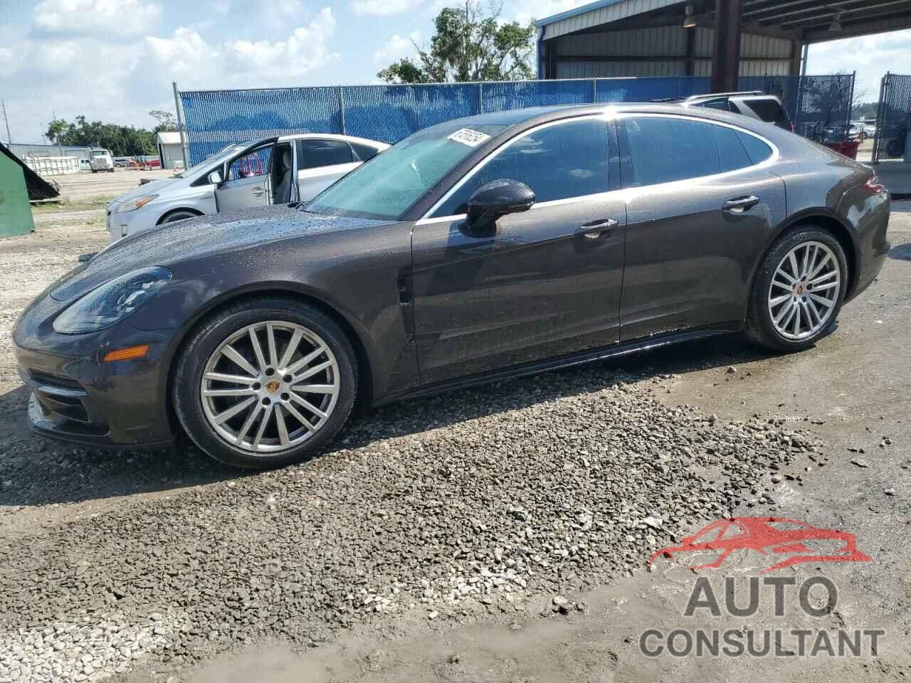 PORSCHE PANAMERA 2018 - WP0AA2A72JL119306