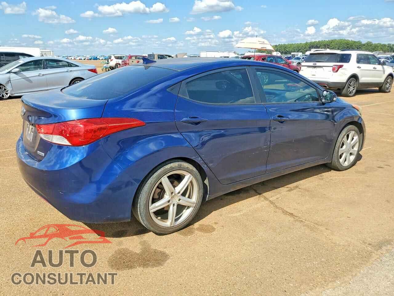 HYUNDAI ELANTRA 2013 - KMHDH4AEXDU618979