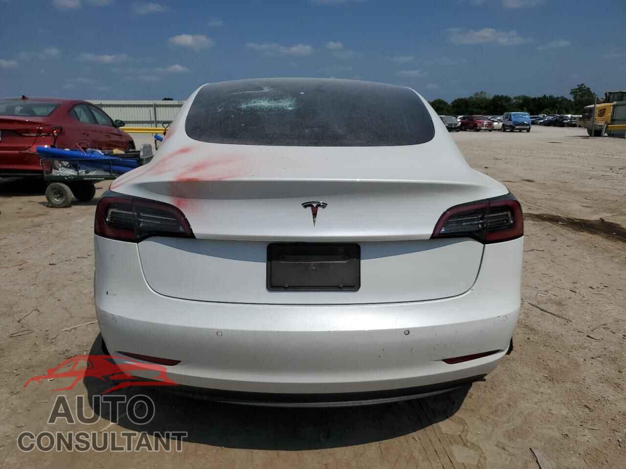 TESLA MODEL 3 2020 - 5YJ3E1EA6LF737389
