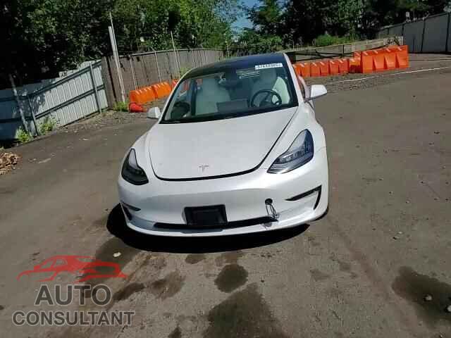 TESLA MODEL 3 2019 - 5YJ3E1EBXKF213928