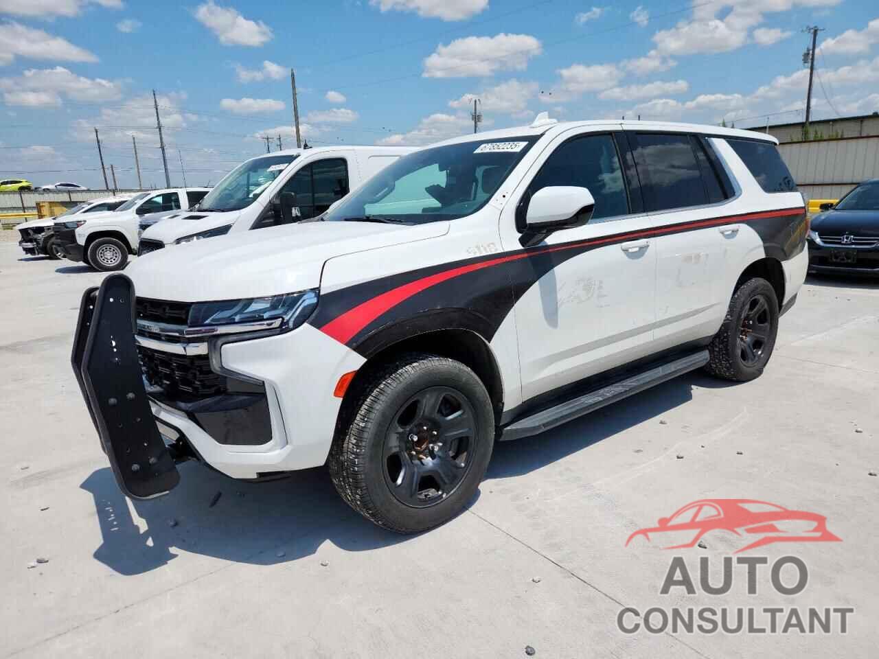 CHEVROLET TAHOE 2021 - 1GBSCLED9MR411593