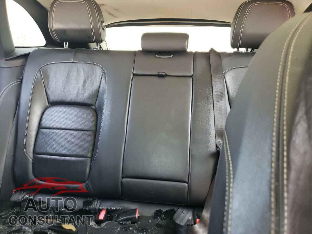 JAGUAR F-PACE 2017 - SADCL2BV3HA070367