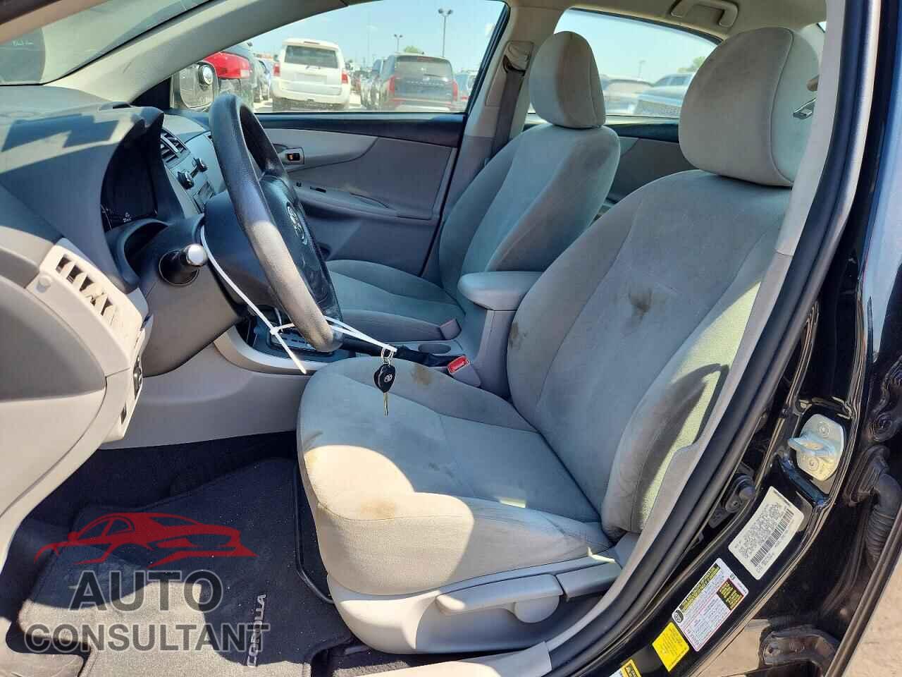 TOYOTA COROLLA 2013 - 5YFBU4EEXDP189132