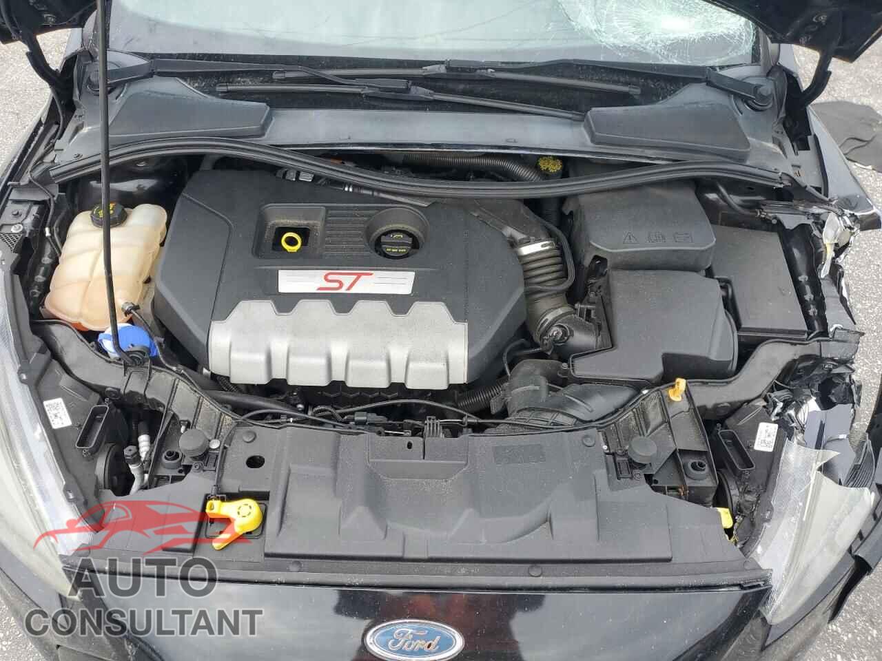FORD FOCUS 2017 - 1FADP3L99HL331006