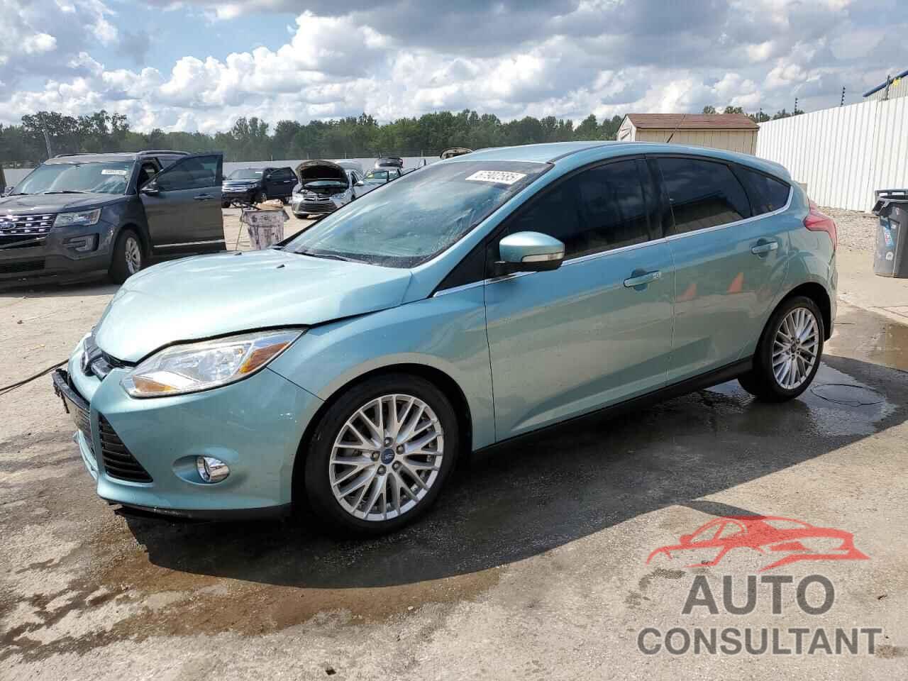 FORD FOCUS 2012 - 1FAHP3M22CL319775