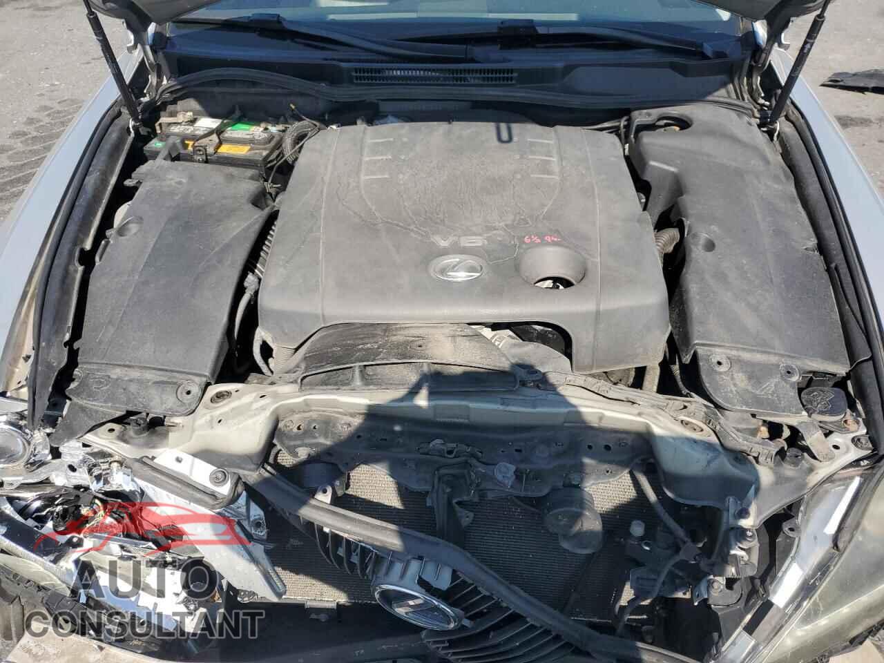 LEXUS IS 2012 - JTHCF5C23C5057255