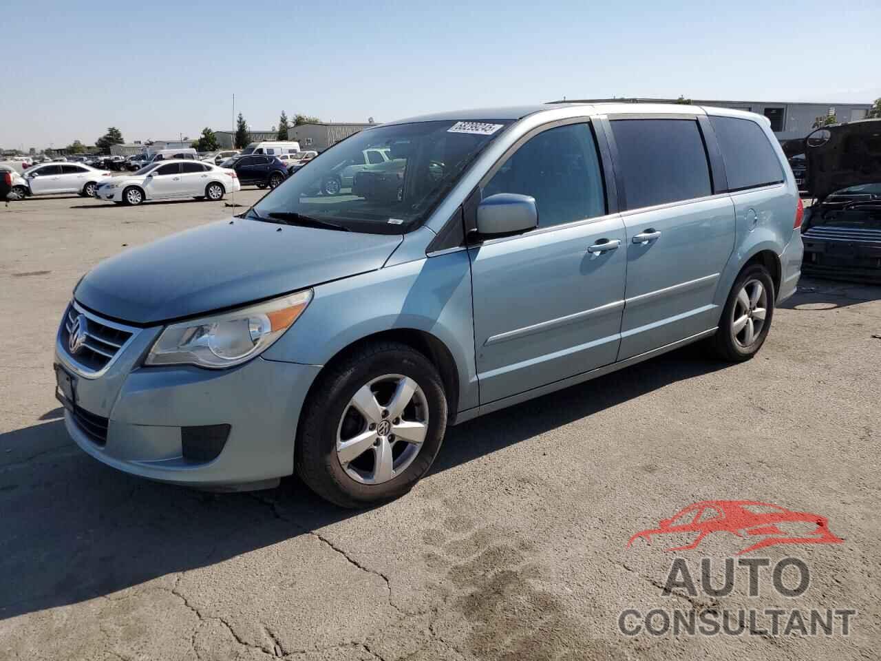 VOLKSWAGEN ROUTAN 2009 - 2V8HW54X59R601482
