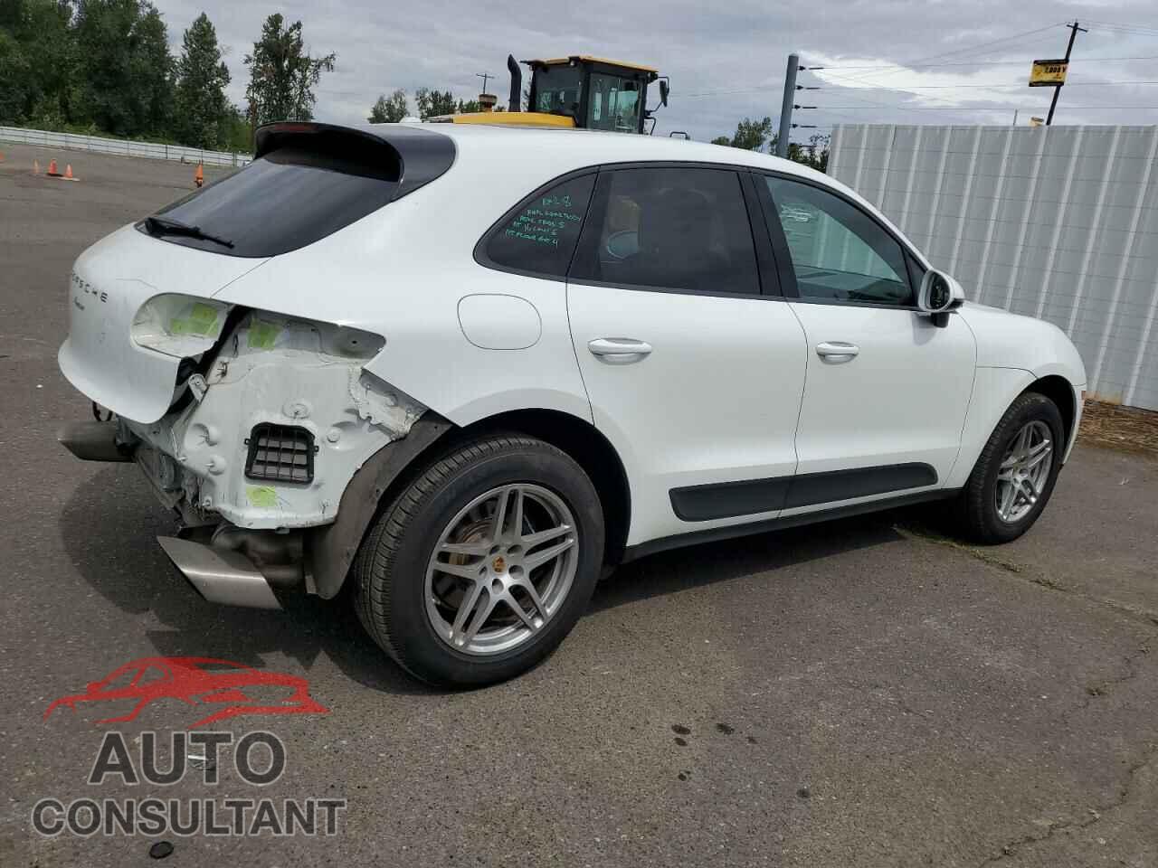 PORSCHE MACAN 2018 - WP1AA2A55JLB02268