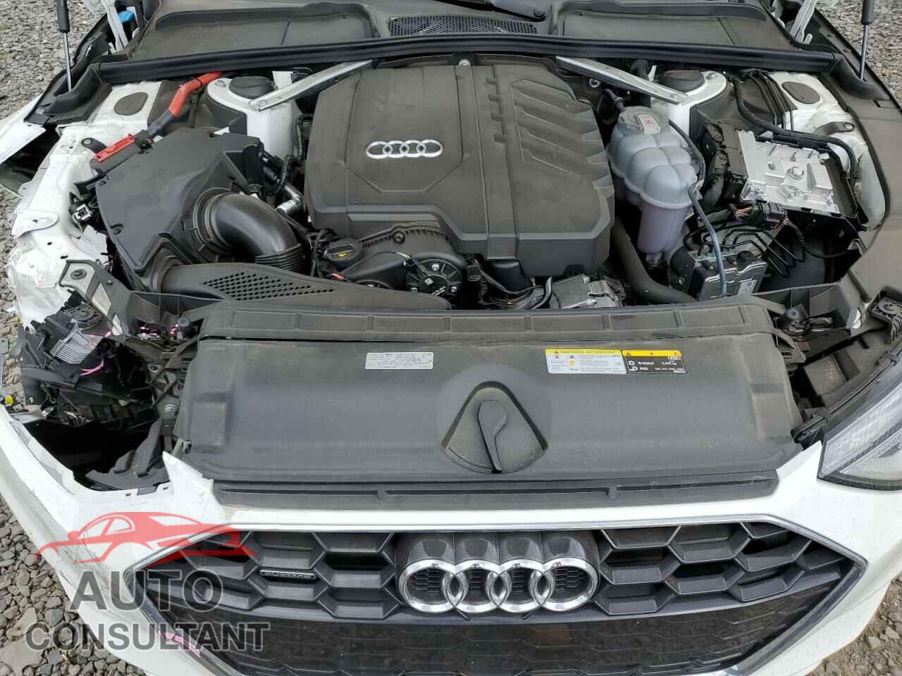 AUDI A4 2021 - WAUDAAF4XMA086865