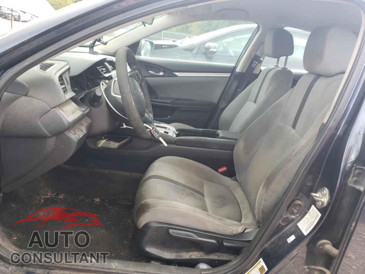 HONDA CIVIC 2017 - 19XFC2F58HE005191