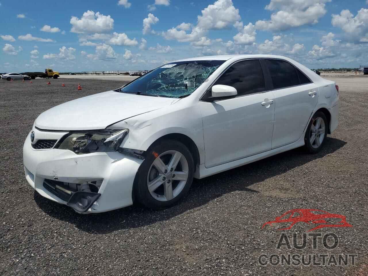 TOYOTA CAMRY 2014 - 4T1BF1FK3EU391646