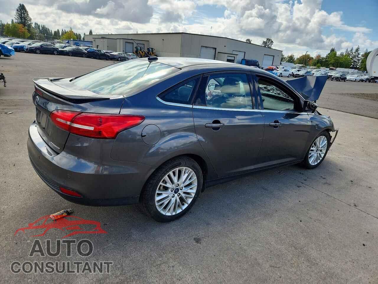 FORD FOCUS 2017 - 1FADP3J25HL238957