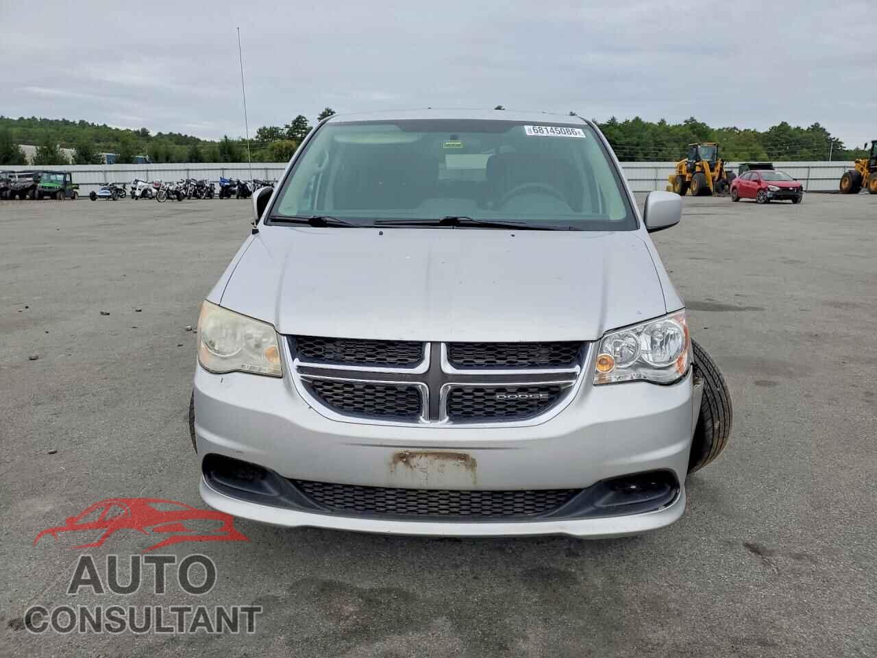 DODGE CARAVAN 2011 - 2D4RN3DG4BR630066