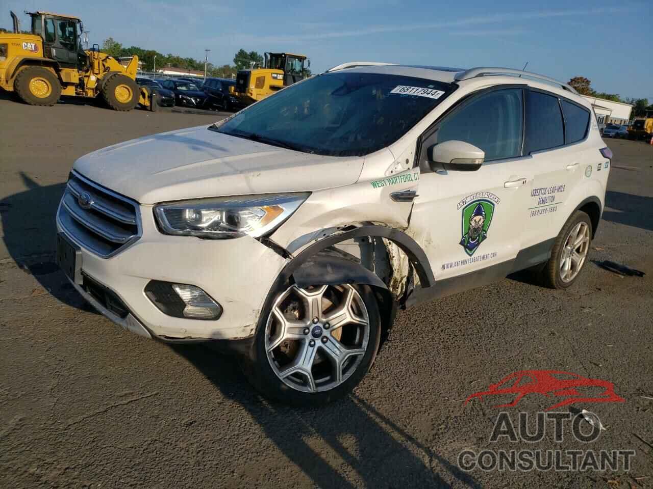 FORD ESCAPE 2017 - 1FMCU9J92HUC70785