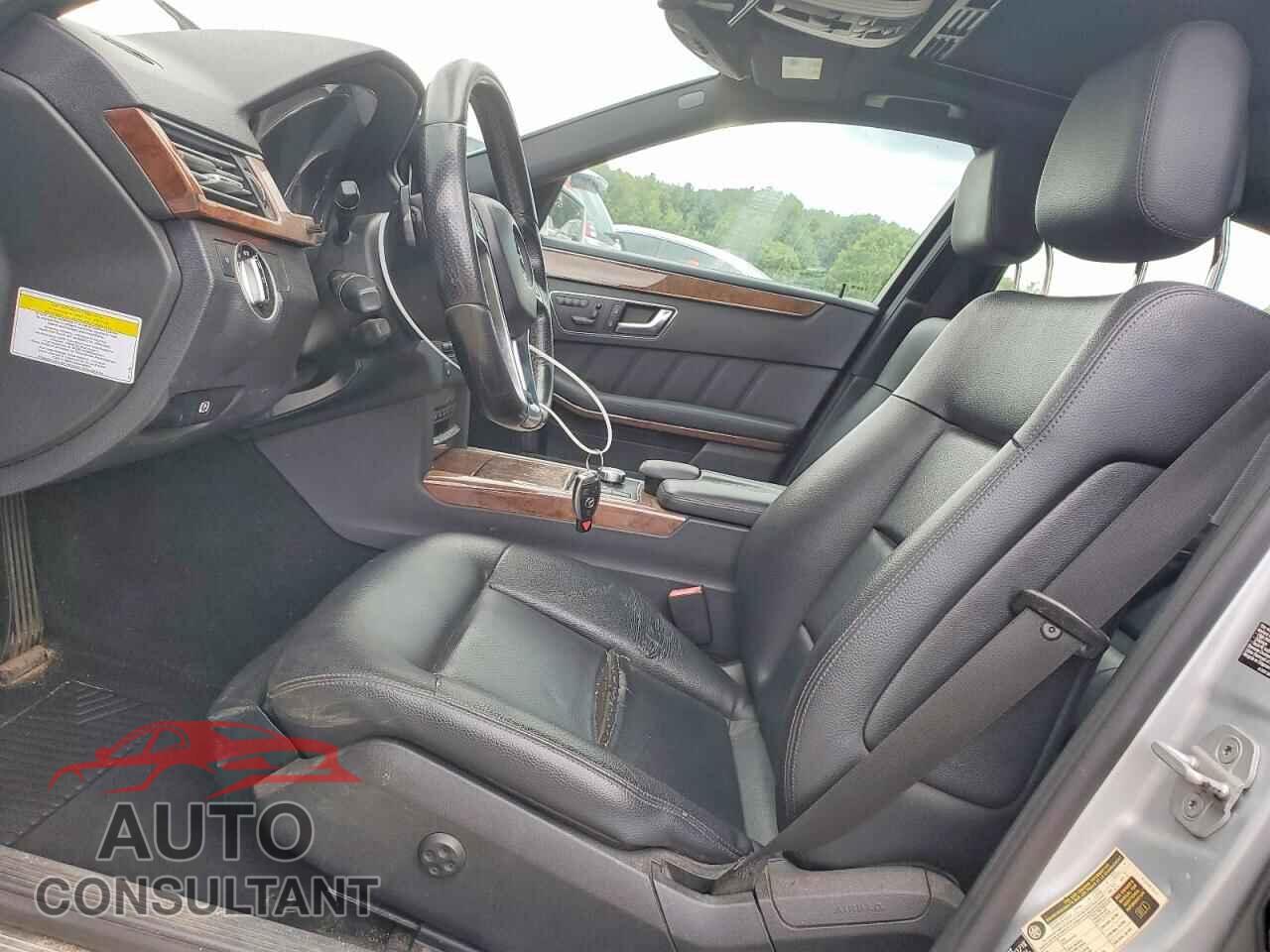 MERCEDES-BENZ E-CLASS 2013 - WDDHF8JBXDA743626