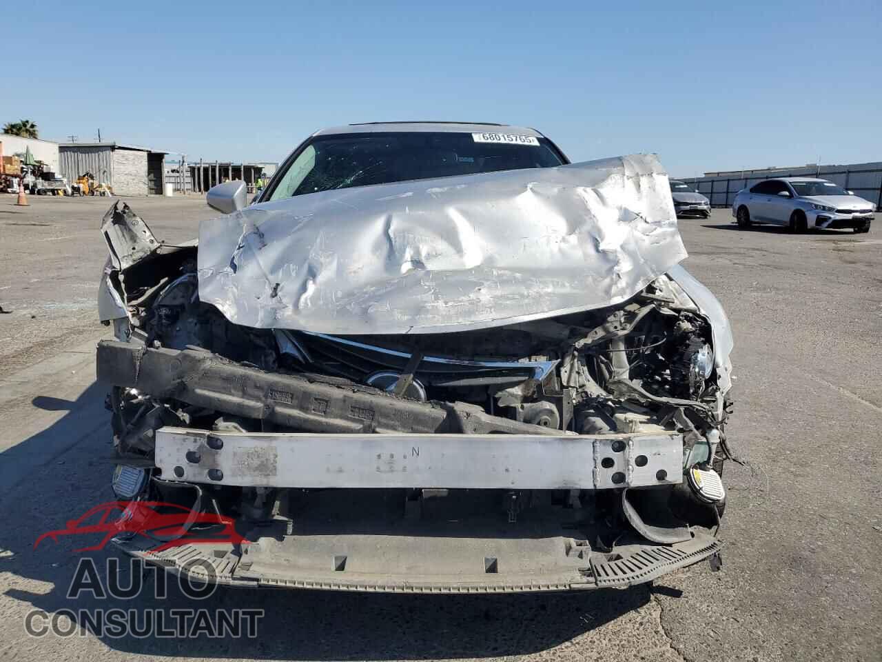 LEXUS IS 2015 - JTHBF1D27F5052311