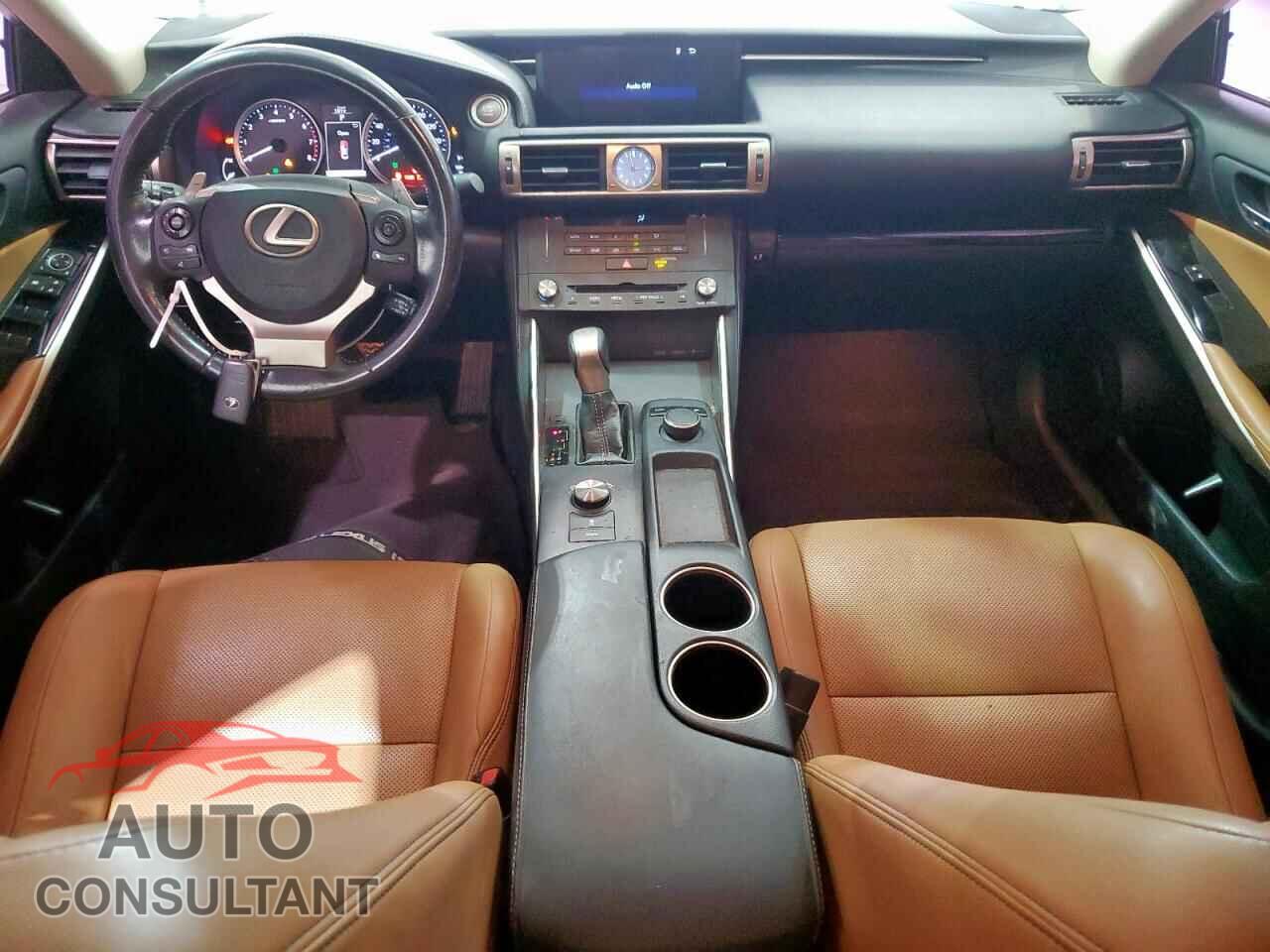LEXUS IS 2015 - JTHBF1D24F5081264