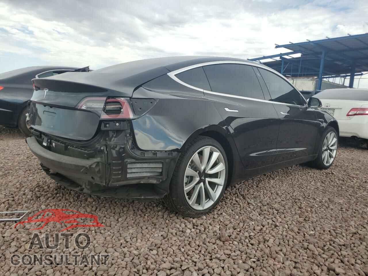 TESLA MODEL 3 2018 - 5YJ3E1EA1JF023621
