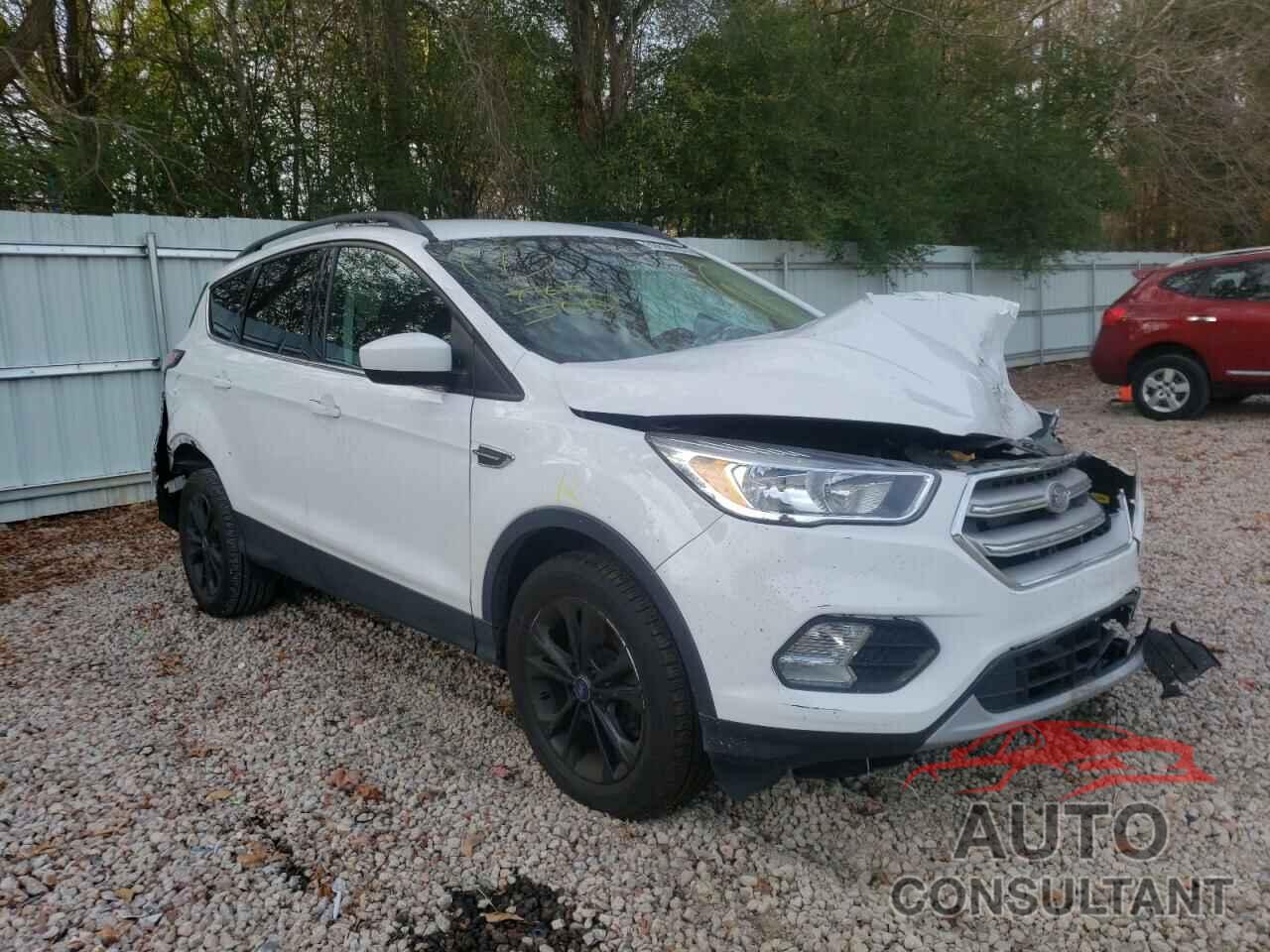 FORD ESCAPE 2018 - 1FMCU9GD5JUD33749