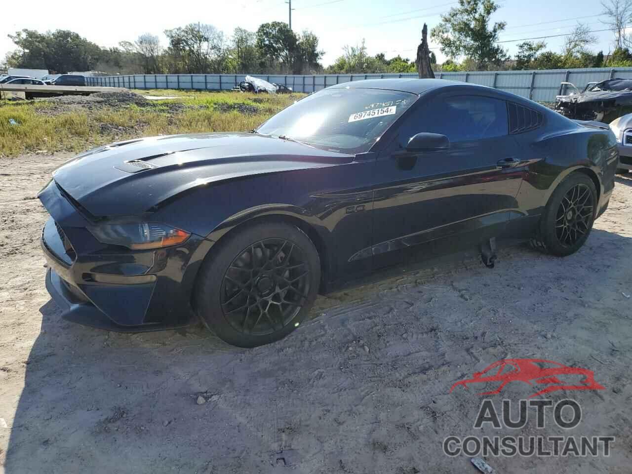 FORD MUSTANG 2019 - 1FA6P8CF7K5167181