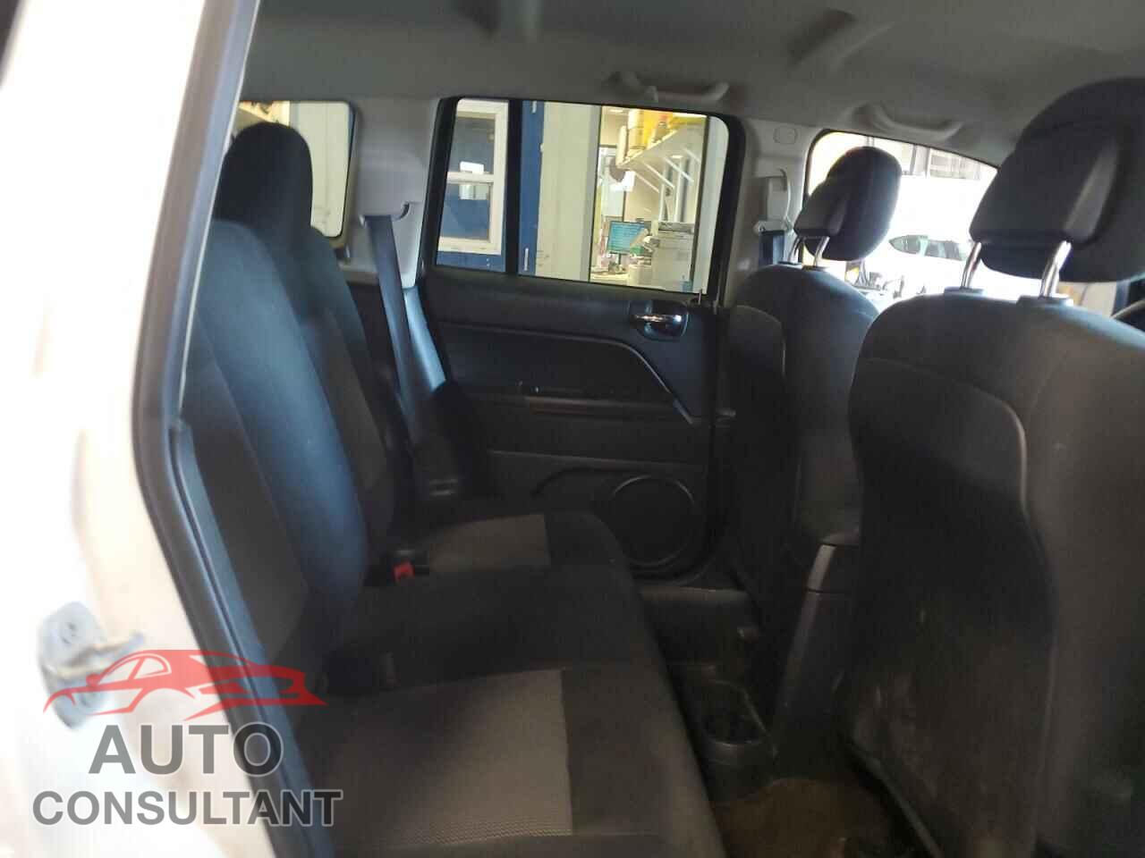 JEEP COMPASS 2015 - 1C4NJDBB3FD240203