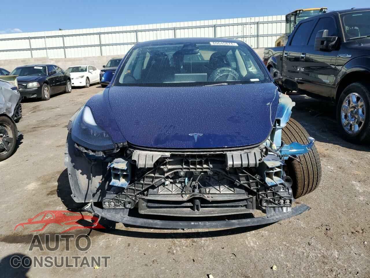 TESLA MODEL 3 2023 - 5YJ3E1EA5PF638097